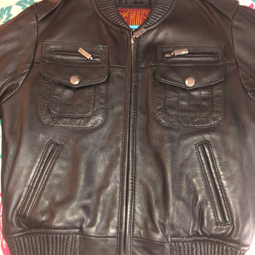 100 PERCENT REAL LEATHER - Picture 3 of 7